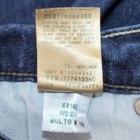 LEVIS CURVY CUT 528 LOW RISE DARK DENIM JEANS SZ 9 M JUNIORS BOOT CUT WIDE *RAW - Picture 16 of 16